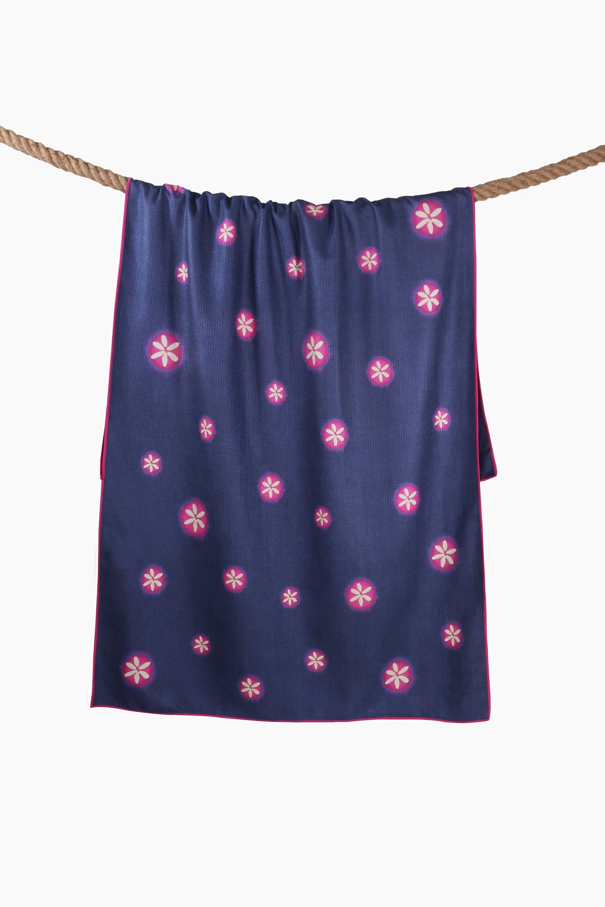 Sand Free Towel | Cherry Embers | Navy - MICICCA