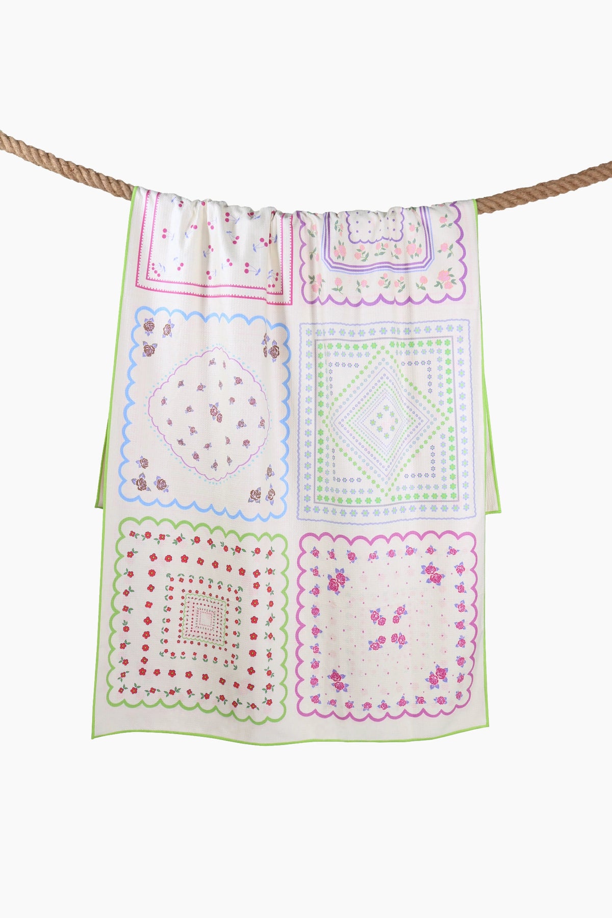 Sand Free Towel | Cottagecore - MICICCA