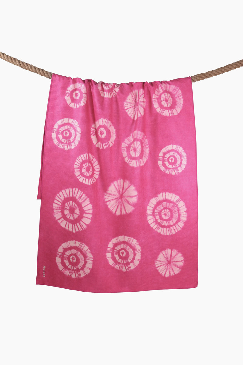 Sand Free Towel | Shibori | Hot Pink - MICICCA